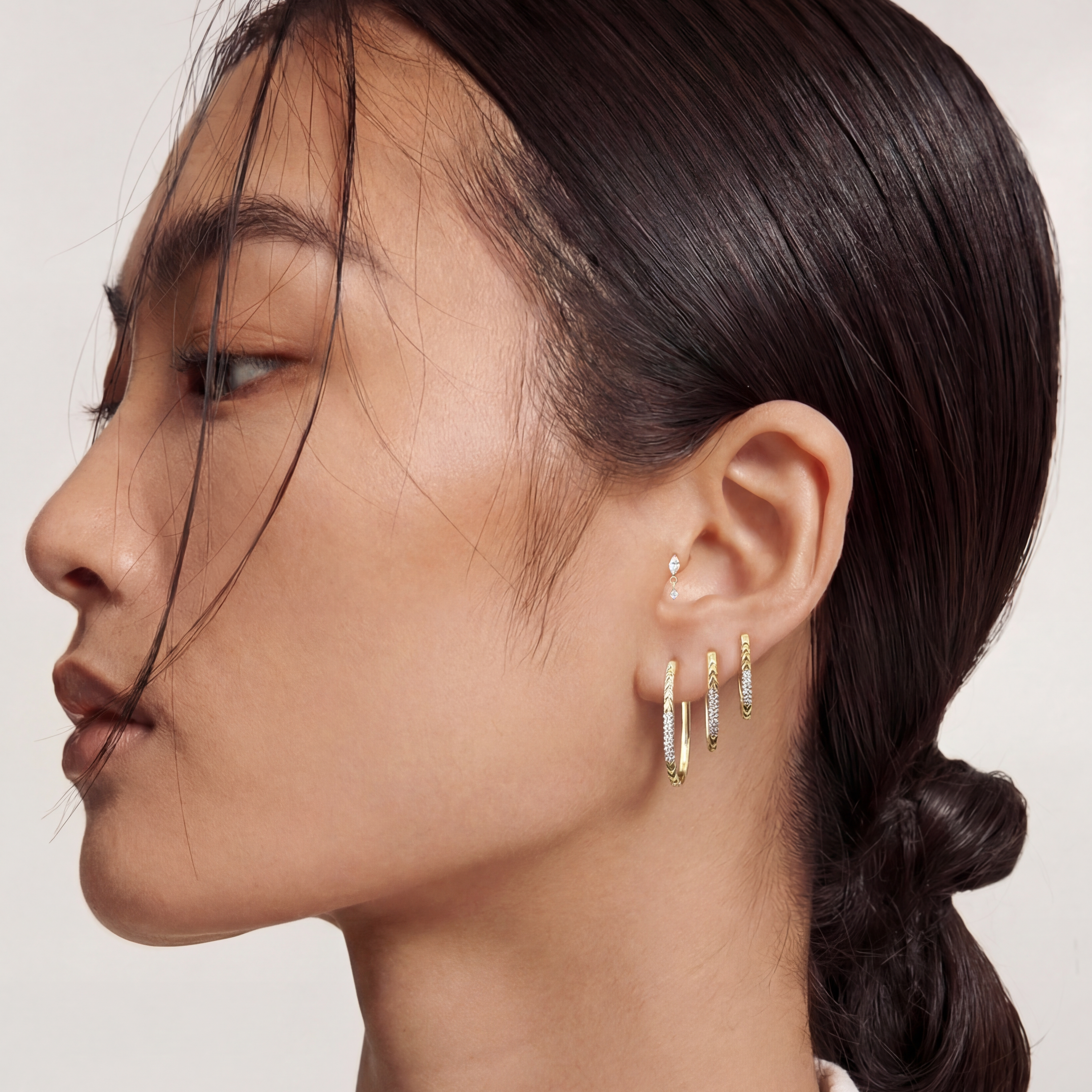 SMALL MAHUKA DIAMOND HOOP