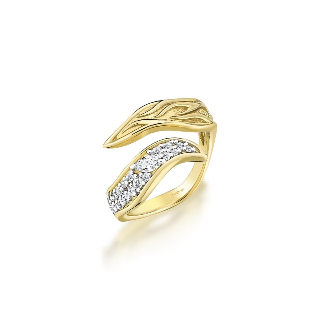 Pyra Twofold With Diamond Ring