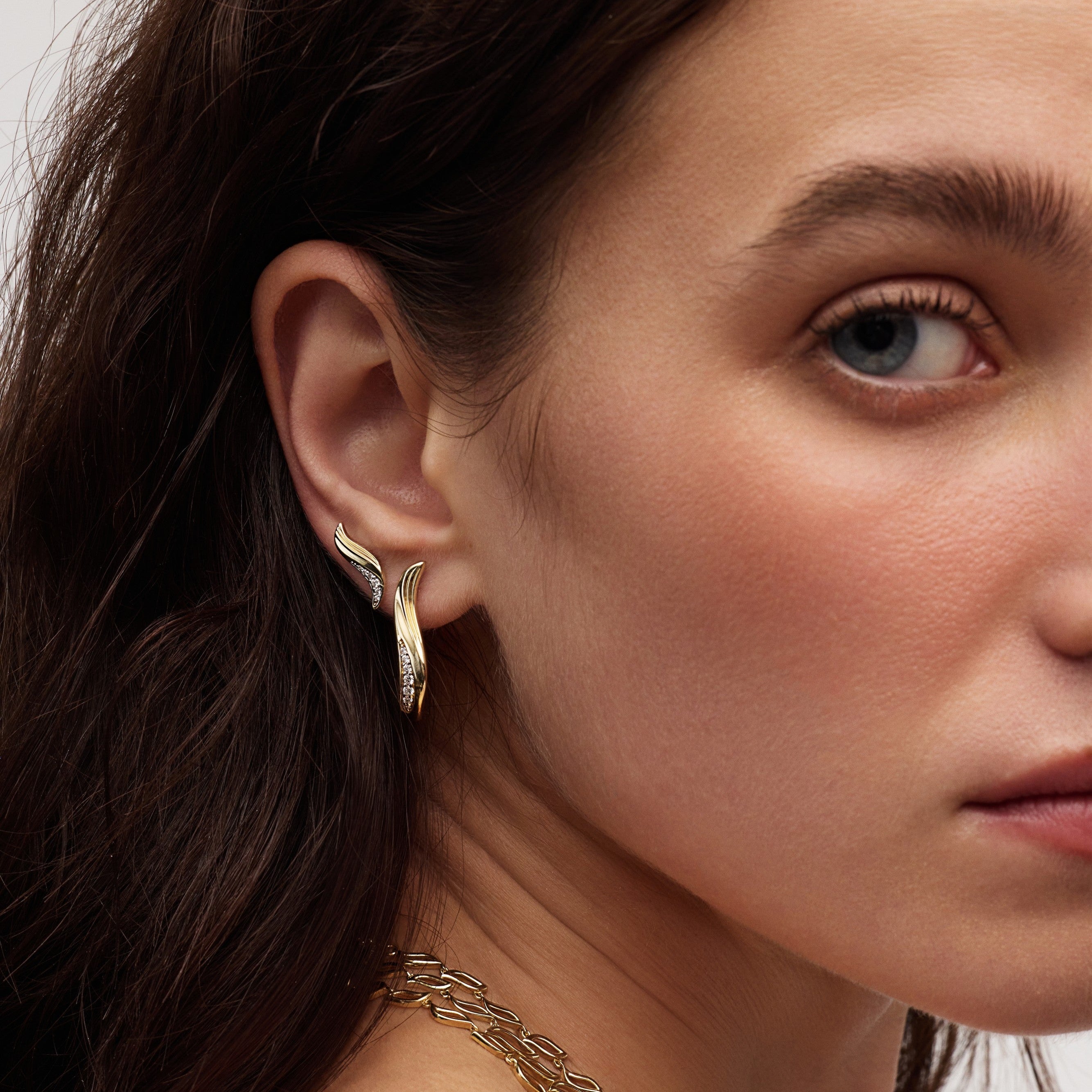 Rivelle Large Earring