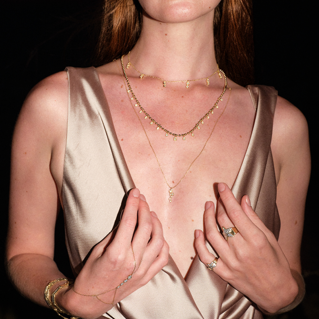 DROVA DANCE HAND CHAIN