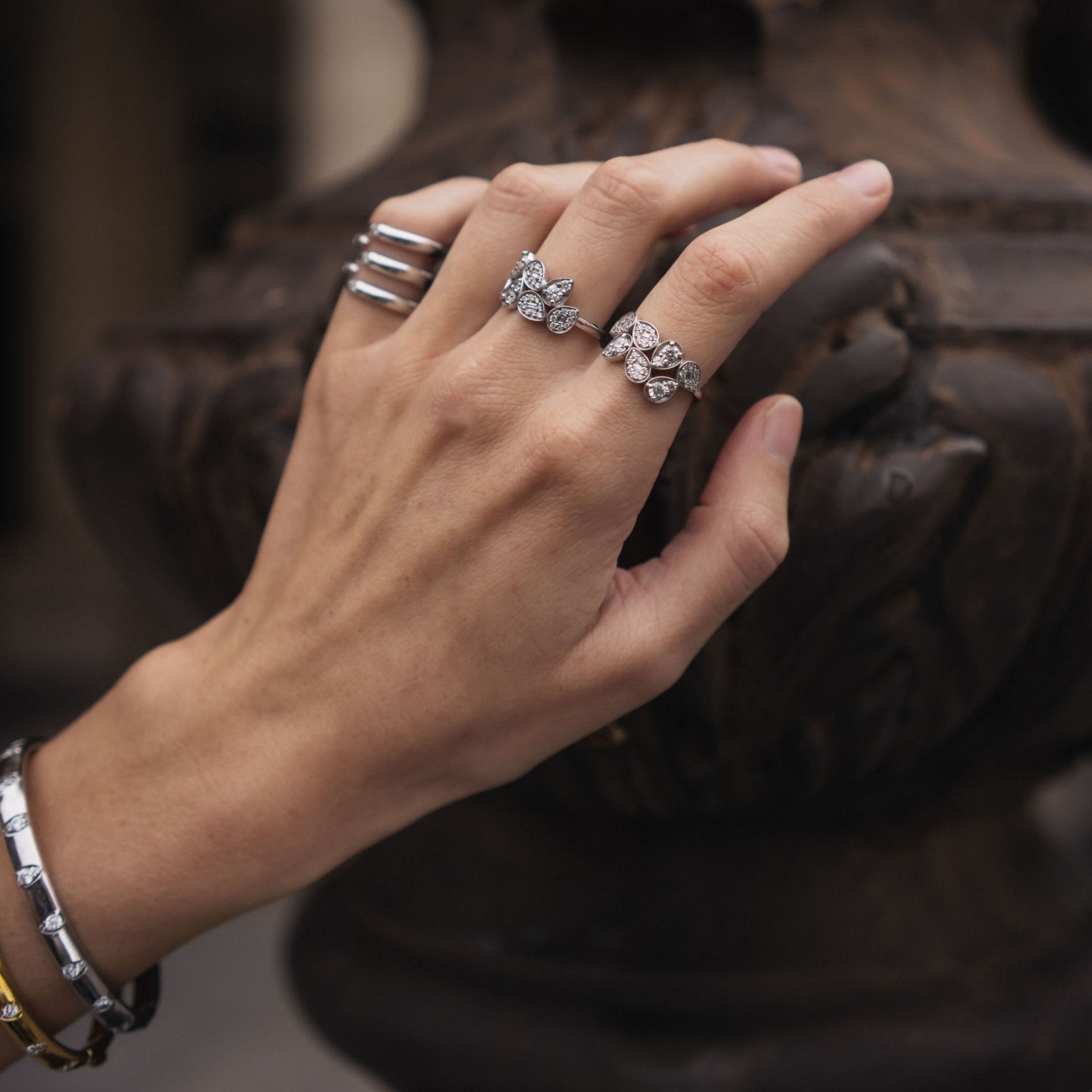 DROVA BAGUETTE RING DIAMOND