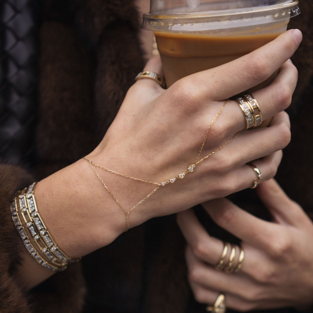 PATHRA SLEEK BRACELET