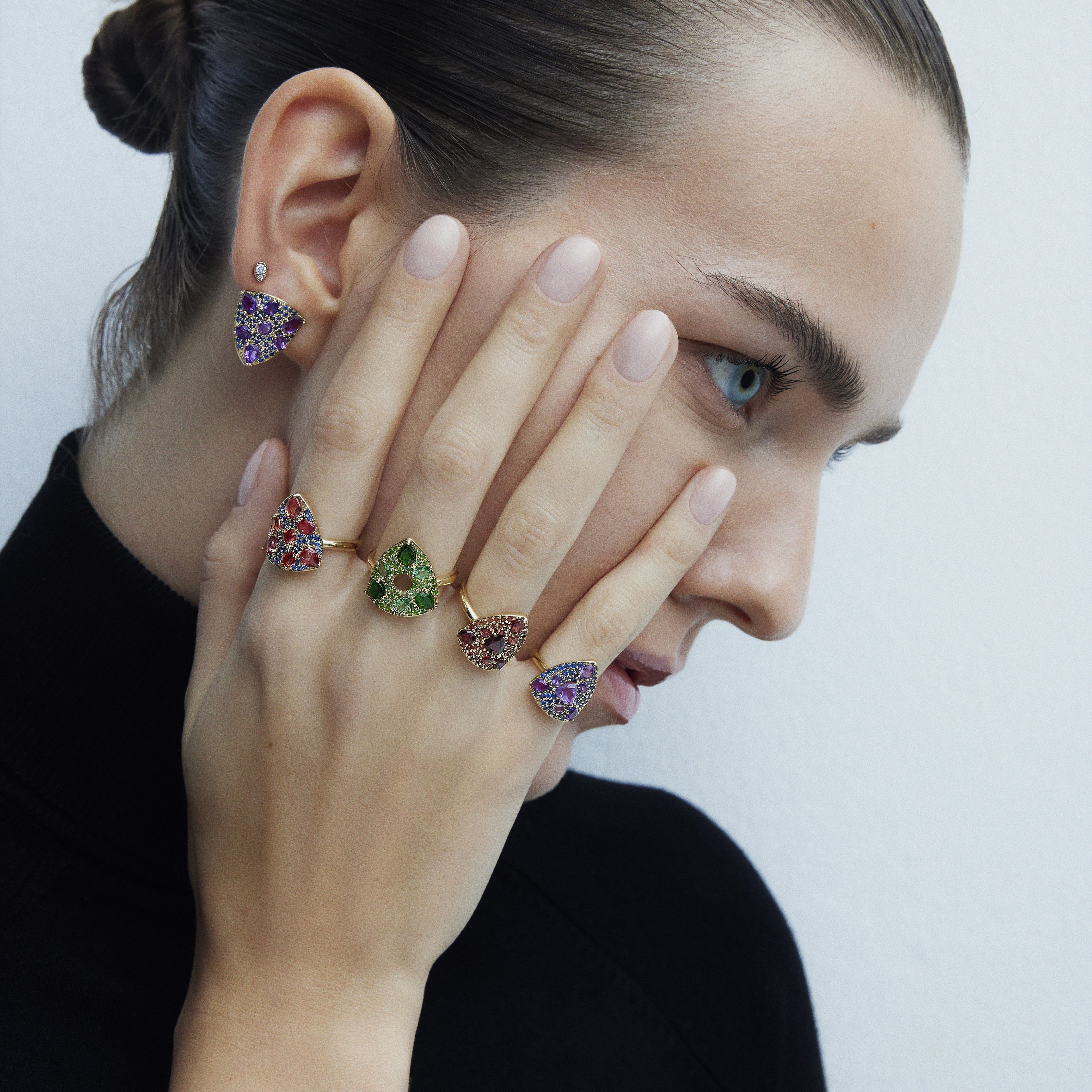 THREA RING WITH SAPPHIRE & AMETHYST